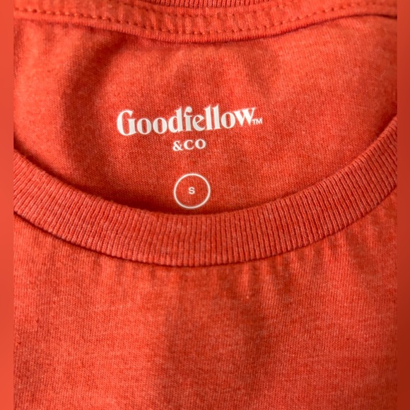 Four Goodfellow & Co Tees - Picture 3 of 10